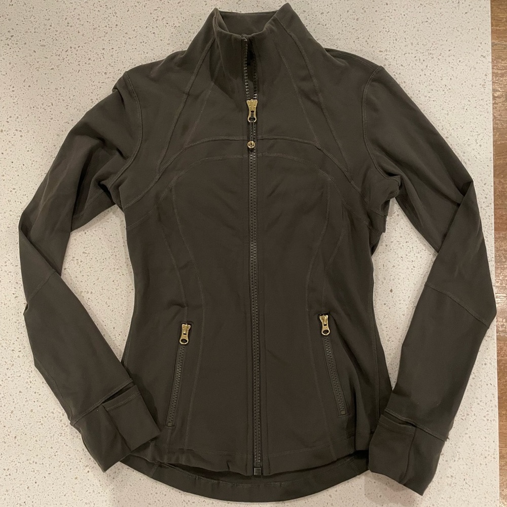 Lululemon Define Jacket - Size 6, dark green